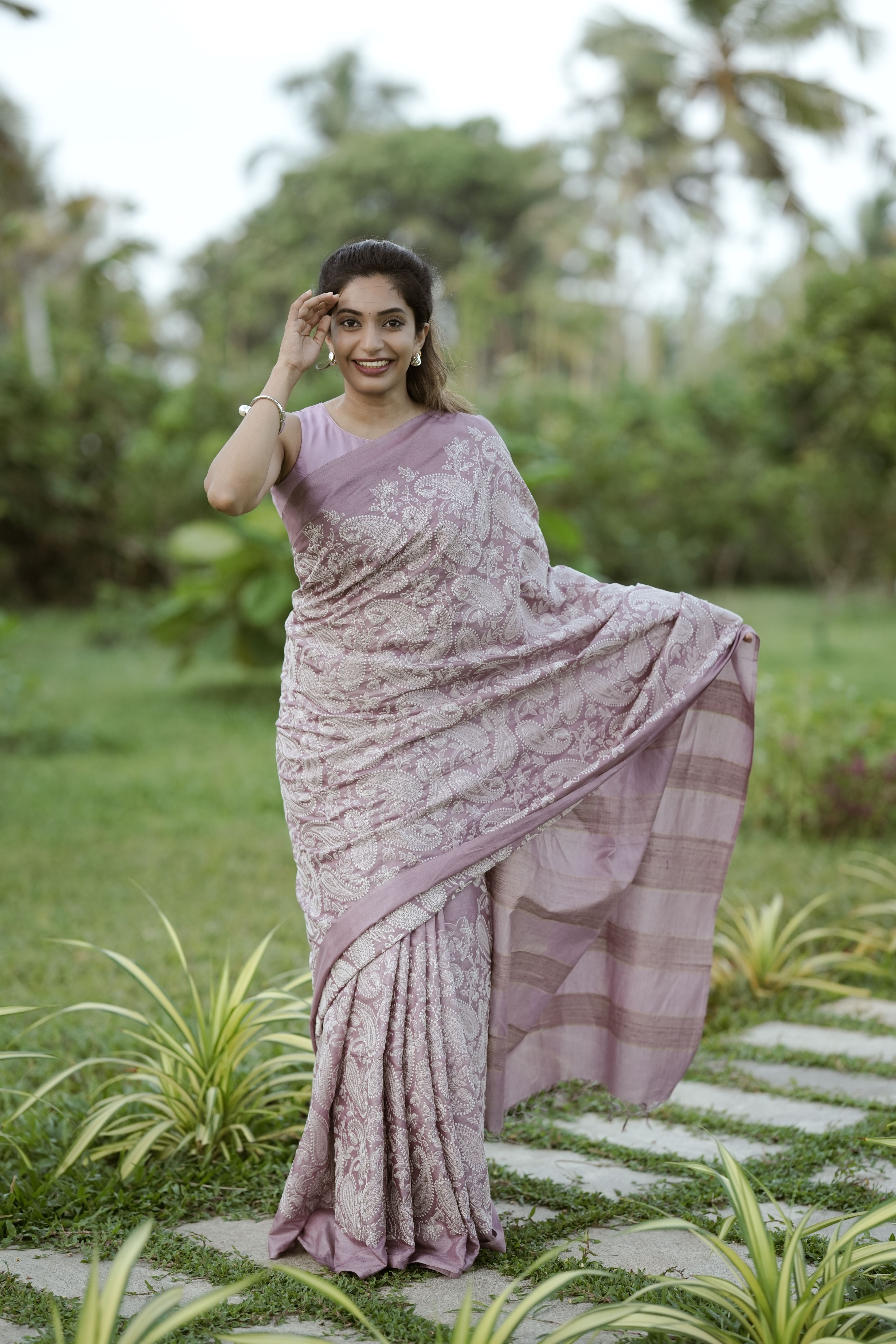 Pretty paisleys Tussar silk sari
