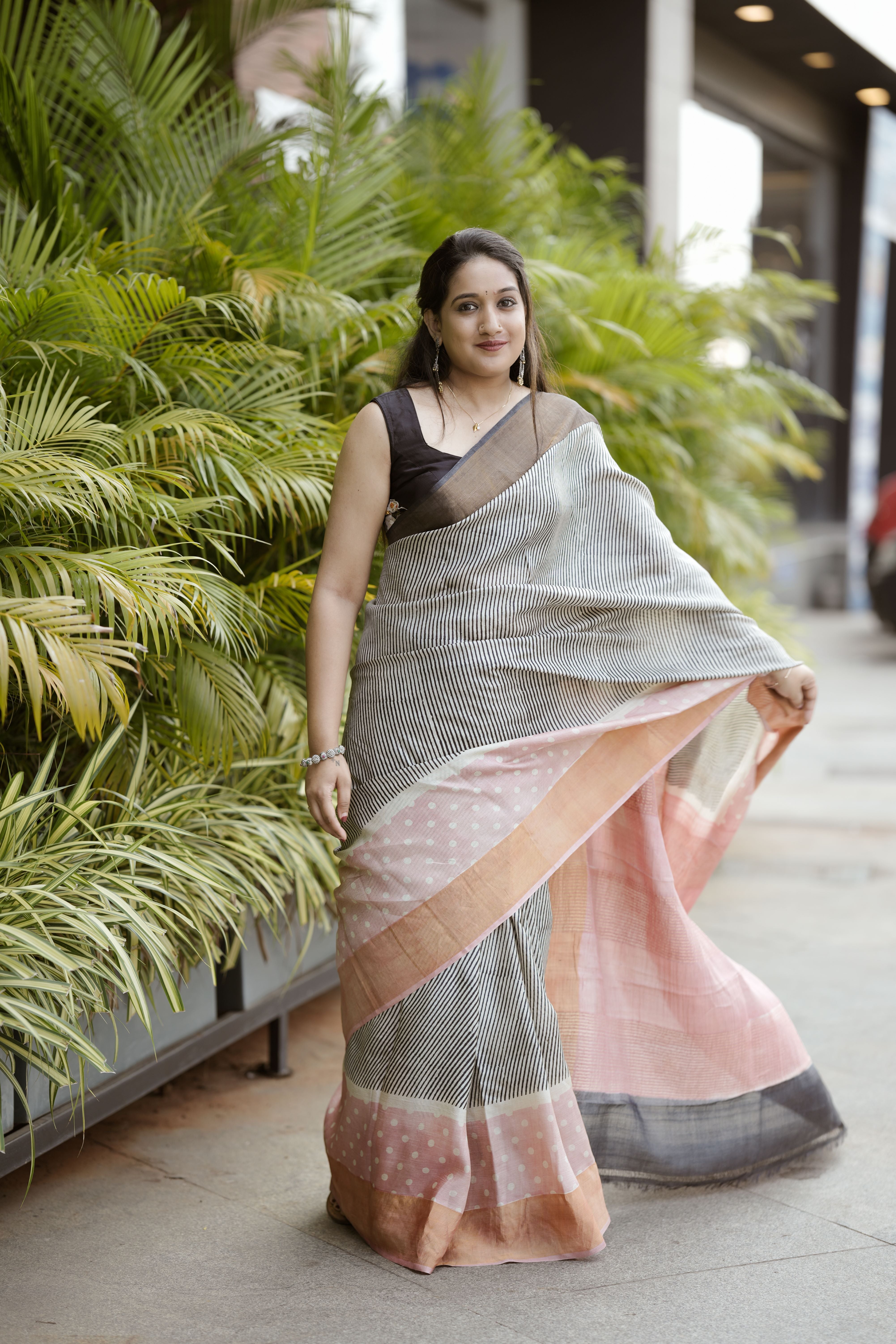 Geometric lines and polka dot tussar