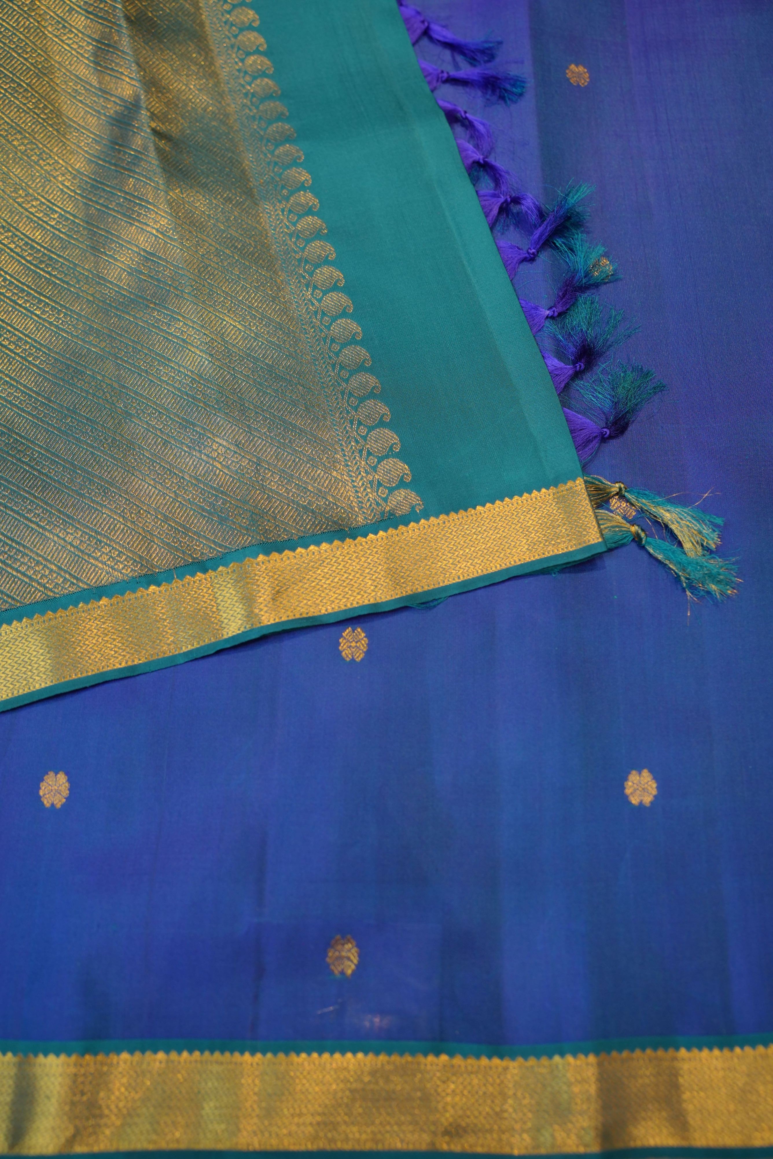 Vibrant Blue Kanjivaran