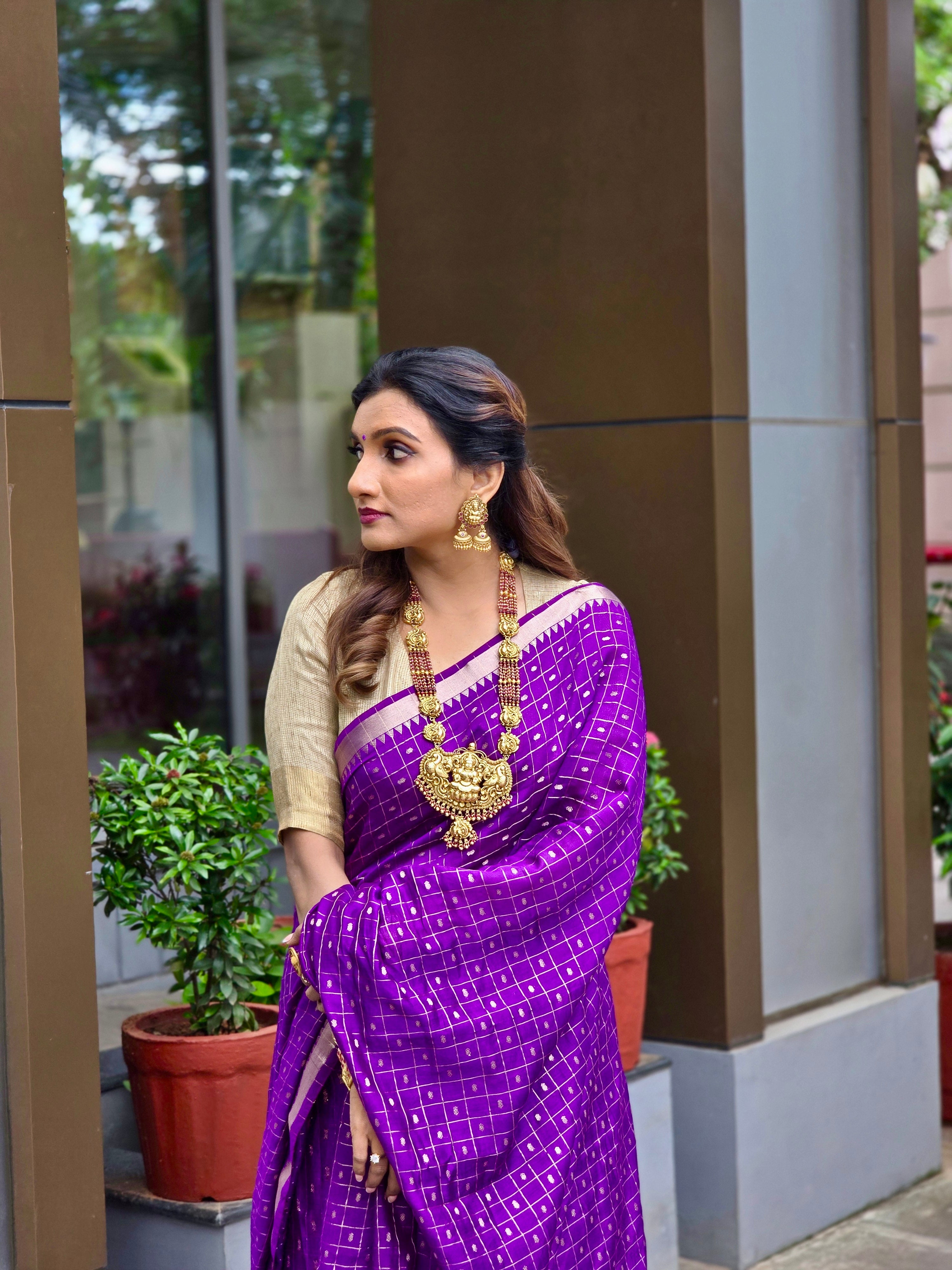 Deep Violet Check Saree