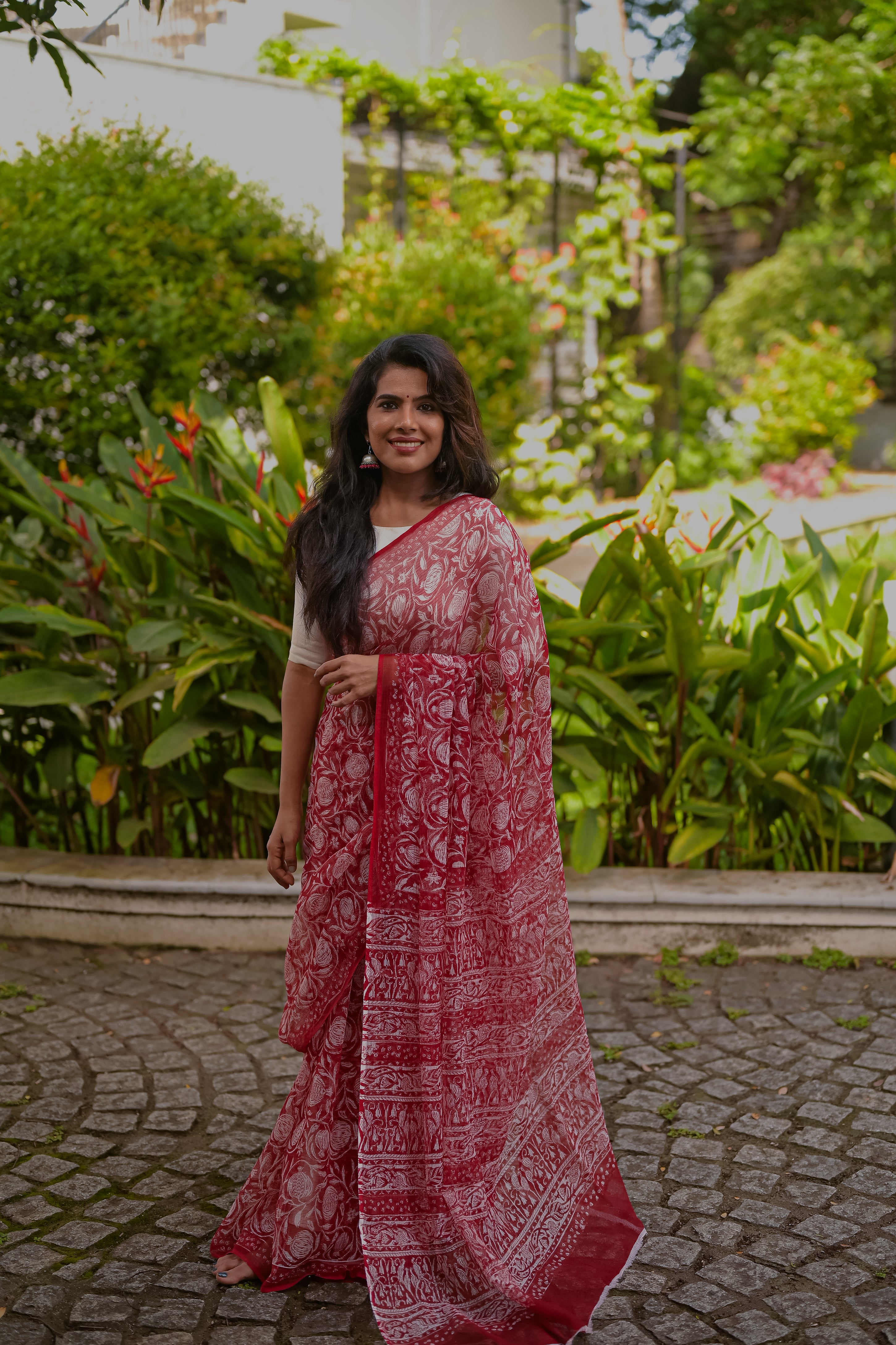 Snow White and Rose red, floral kota saree