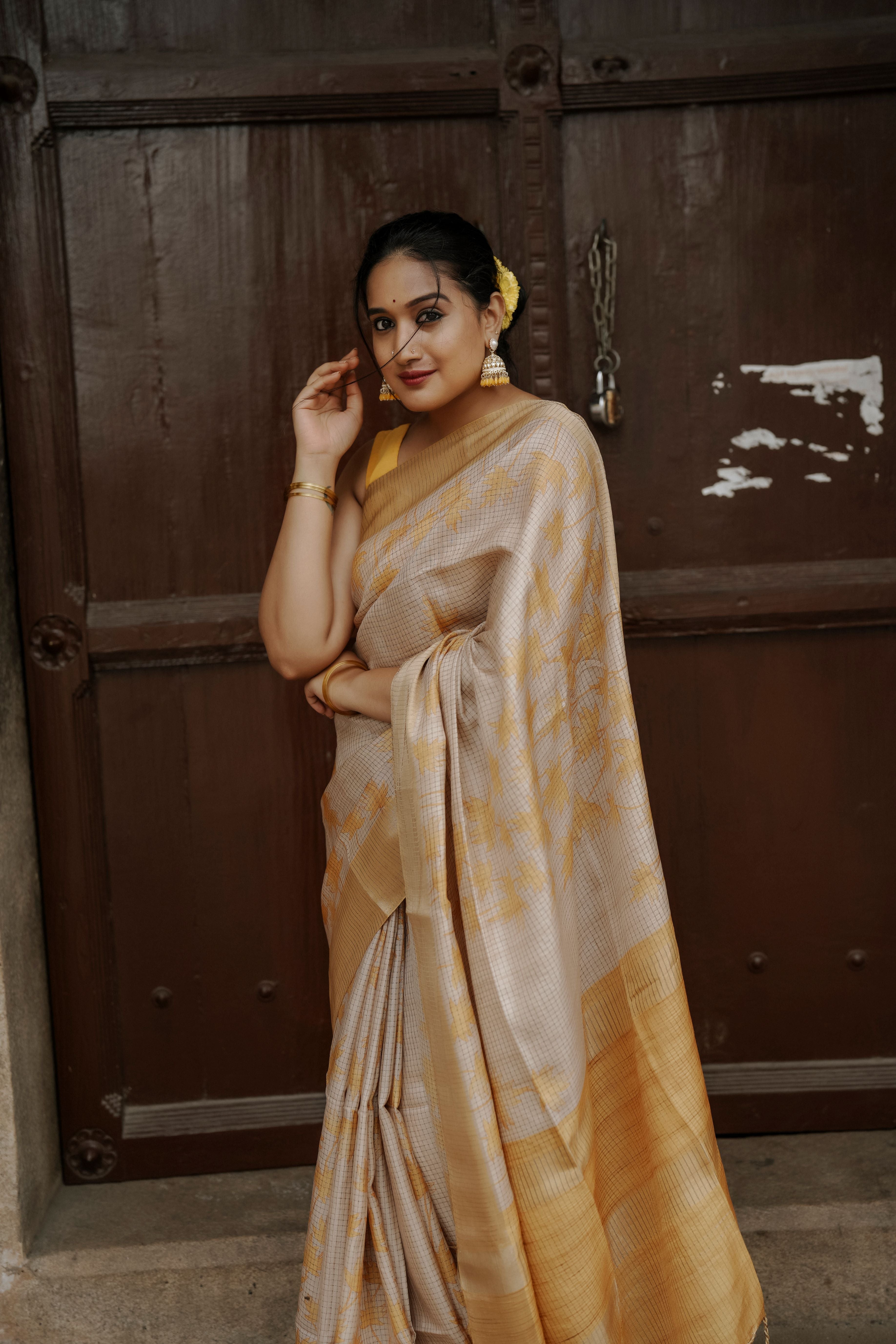 Tissue matka silk sari