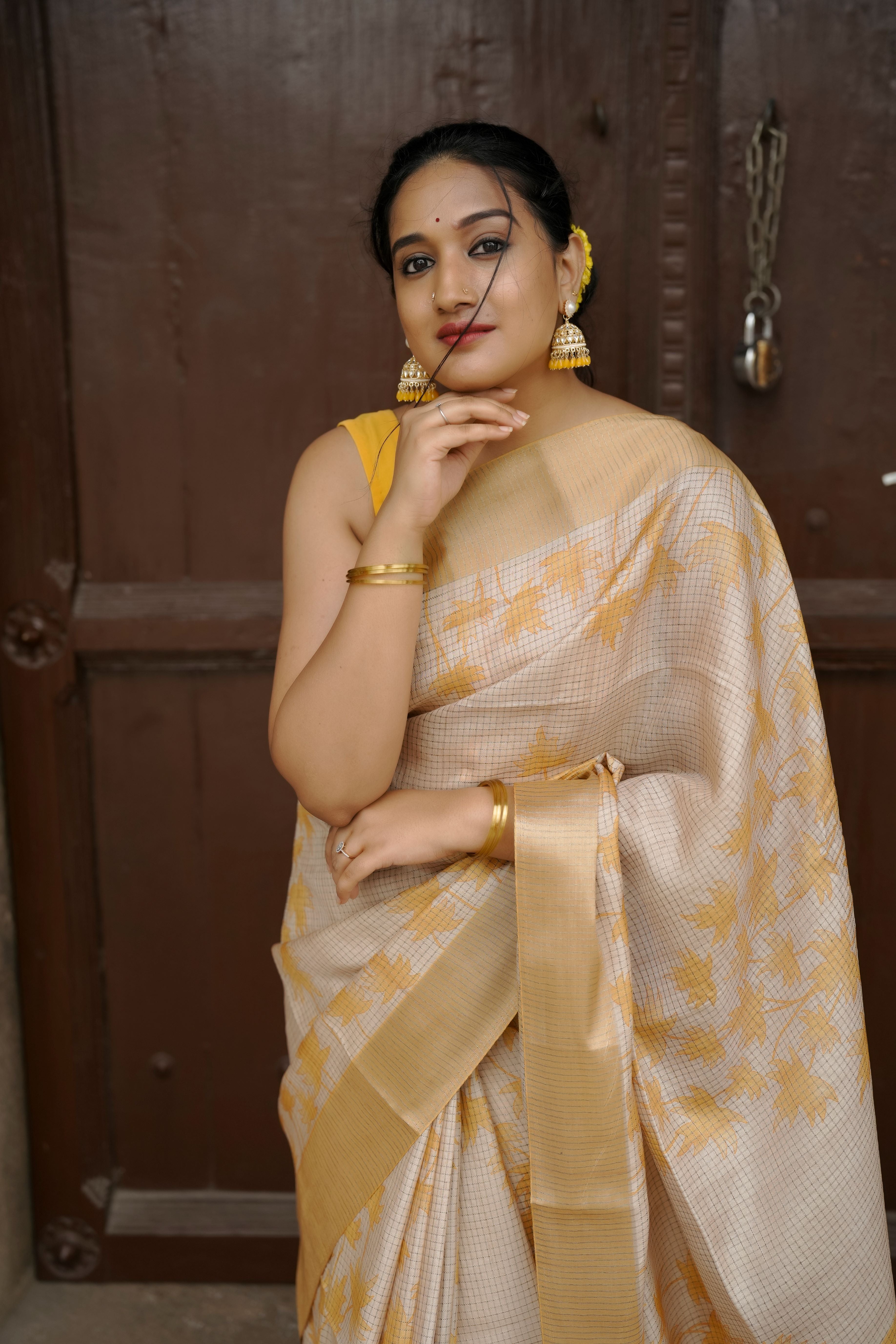 Tissue matka silk sari