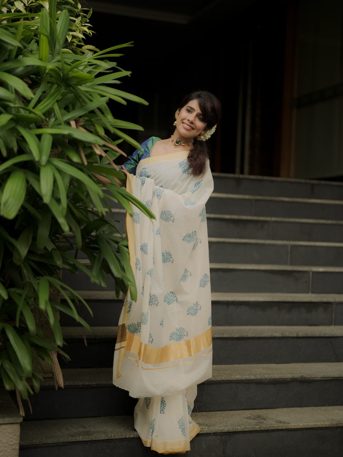 Handwoven kasavu sari