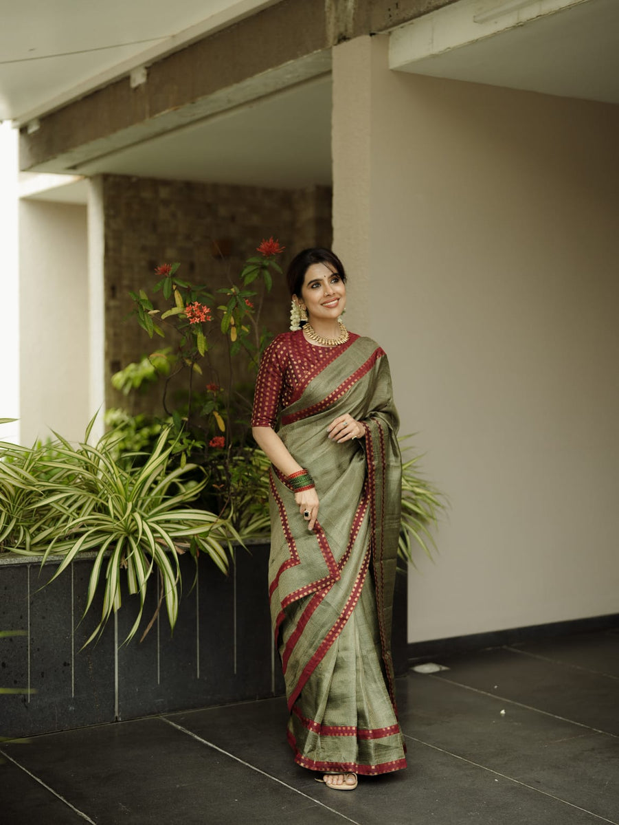 Tussar Check Kanjivaram Broder Saree – Vedhika Fashion Studio