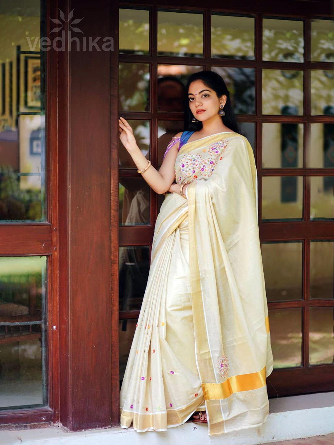 Fashion world: Kerala bride in Kerala Traditional Jewelry