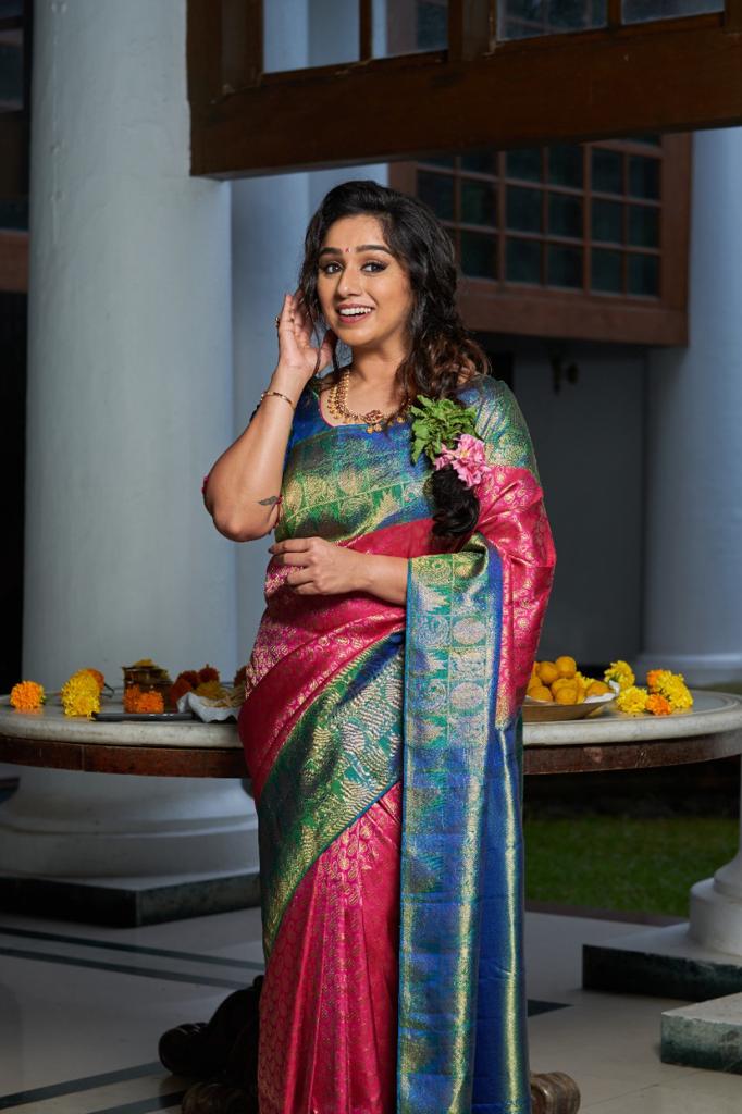 Shop Pure Silk Saree For Wedding Online In India | Me99
